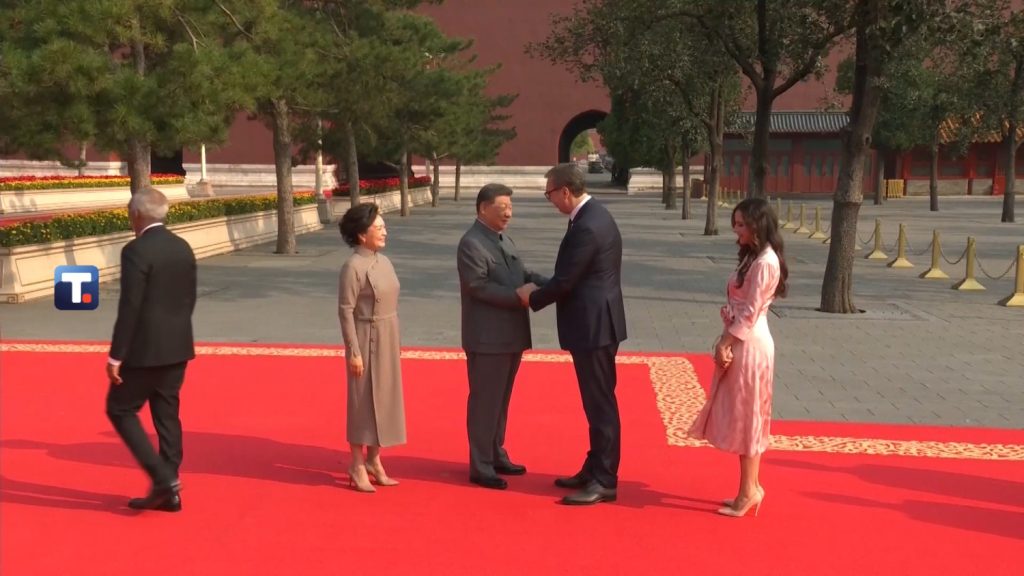 Predsednik Vučić među 26 lidera na vojnoj paradi u Pekingu