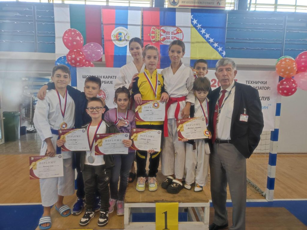 Karatisti kluba iz Vranja ostvarili zapažene rezultate na Međunarodnom karate turniru