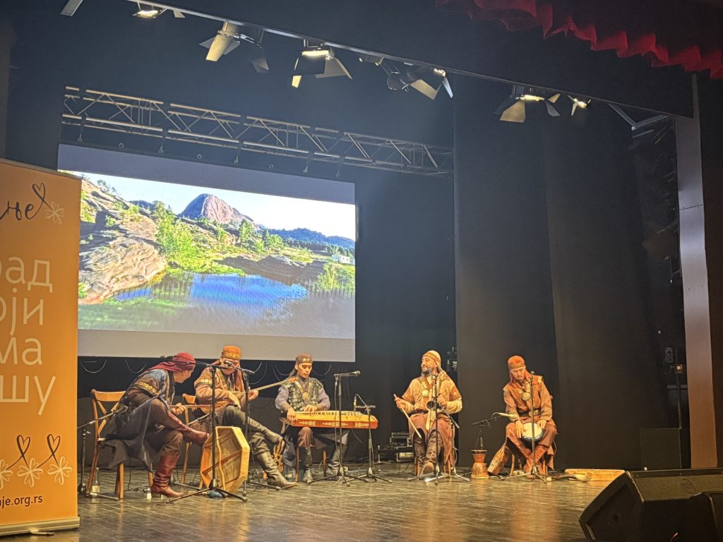 Melodije kazahstanske muzike oduševile publiku u Vranju