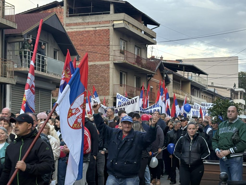 U Požarevcu, Kraljevu i Vranju održani su skupovi građana protiv blokada na kojima se okupilo oko 39.600 građana