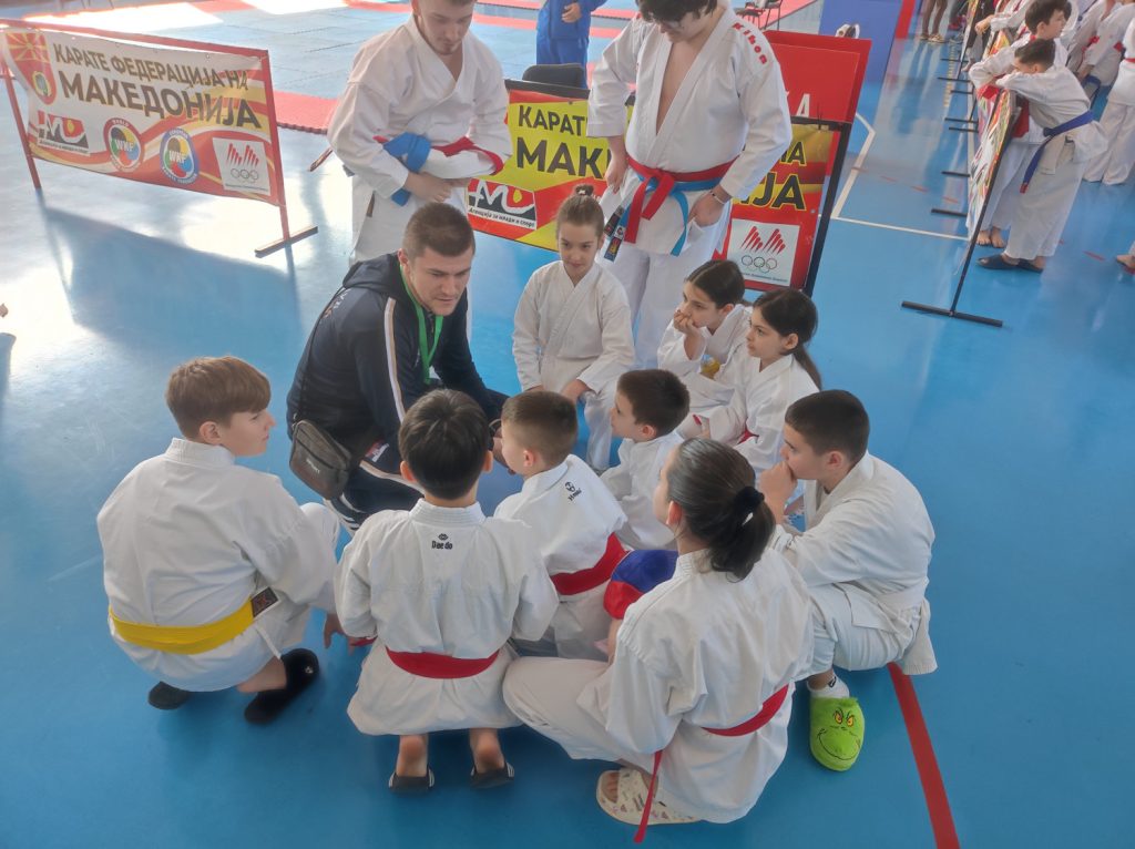 Vranjski karatisti osvojili 5 medalja na turniru u Makedoniji