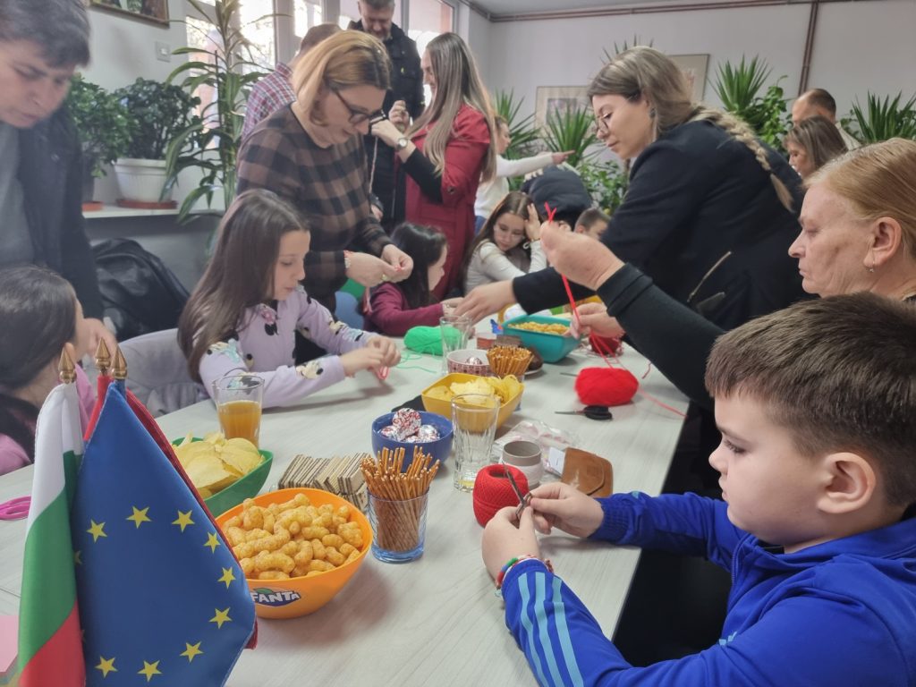 Radionica za izradu Martenica održana u Bugarsko-srpskom centru