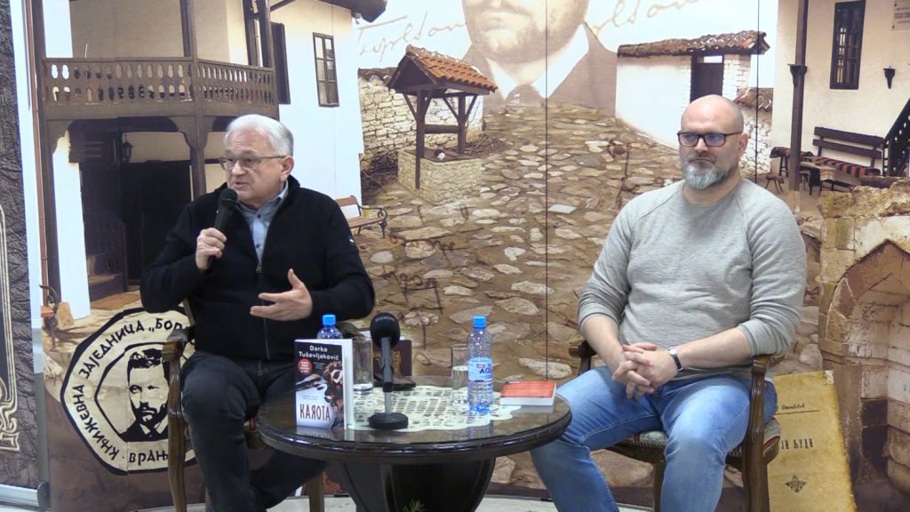 Darko Tuševljaković predstavio roman ,,Karota“ u Vranju