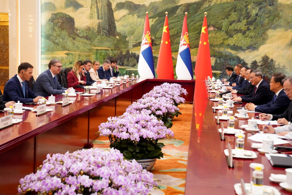 Peking: Vučić i Si Đinping potpisuju bilateralne sporazume