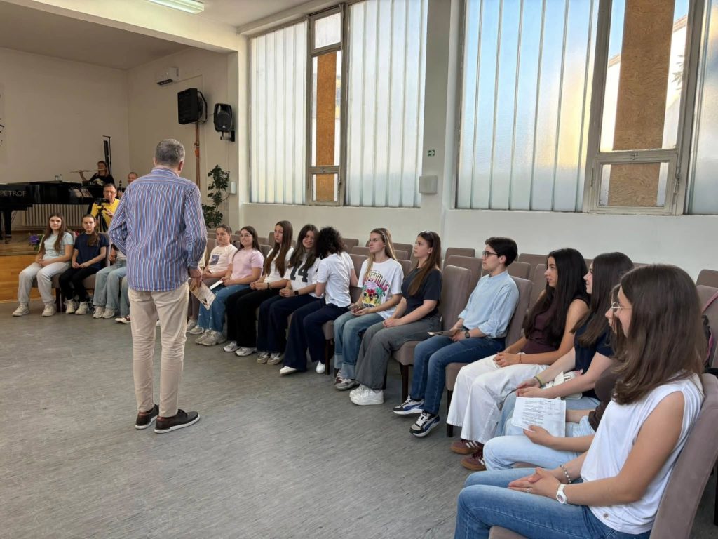 Dirigentski masterklas profesora Dejana Savića održan u Vranju