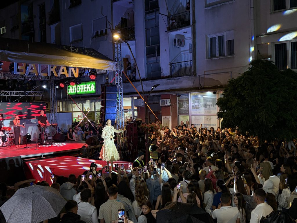 Katarina Živković održala koncert pred vranjskom publikom