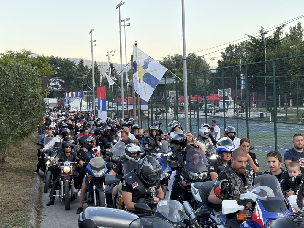 Bajkerske igre i defile obeležili drugi dan “Overload” festivala u Vladičinom Hanu
