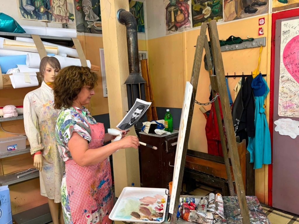 Počela Međunarodna likovna kolonija „Vranje 2026“ koja okuplja umetnike iz zemlje i regiona