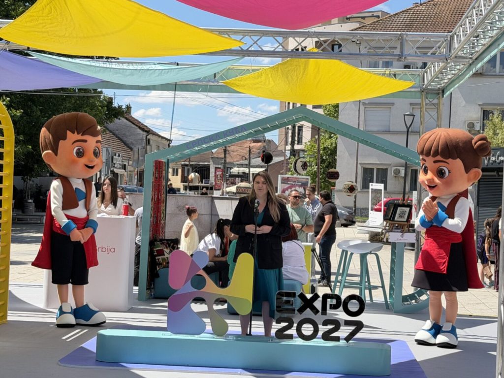 Ekspo karavan stigao na platou ispred Doma kulture u Bujanovcu!