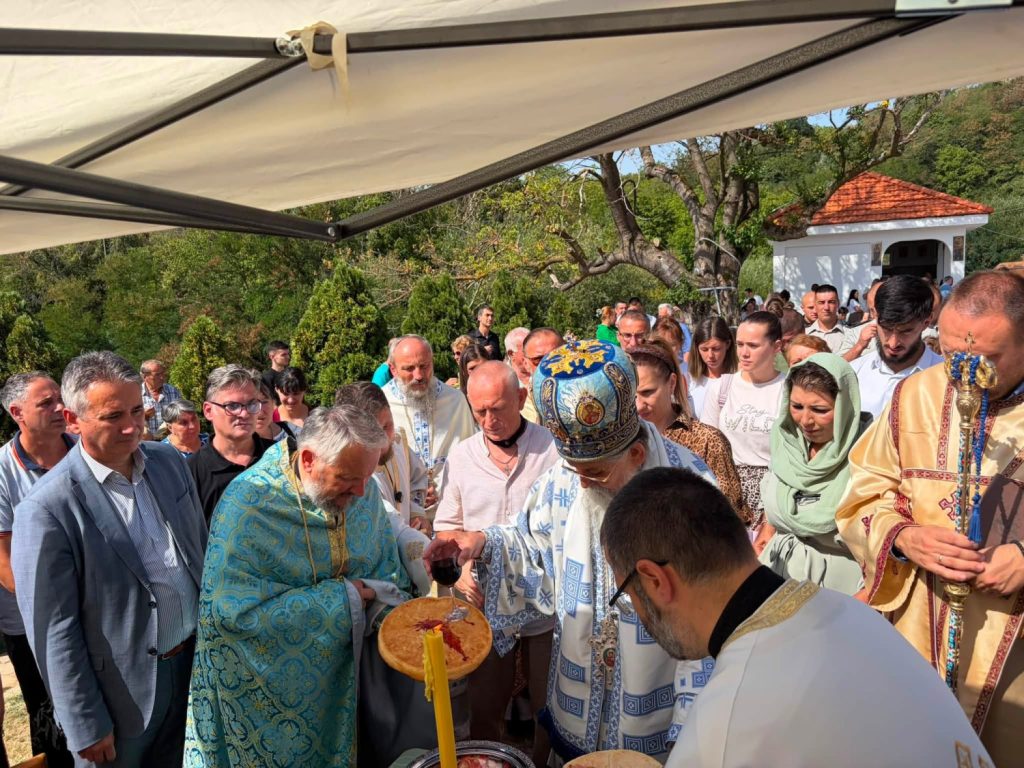 Obeležena slava Crkve Uspenja Presvete Bogorodice u Sobini