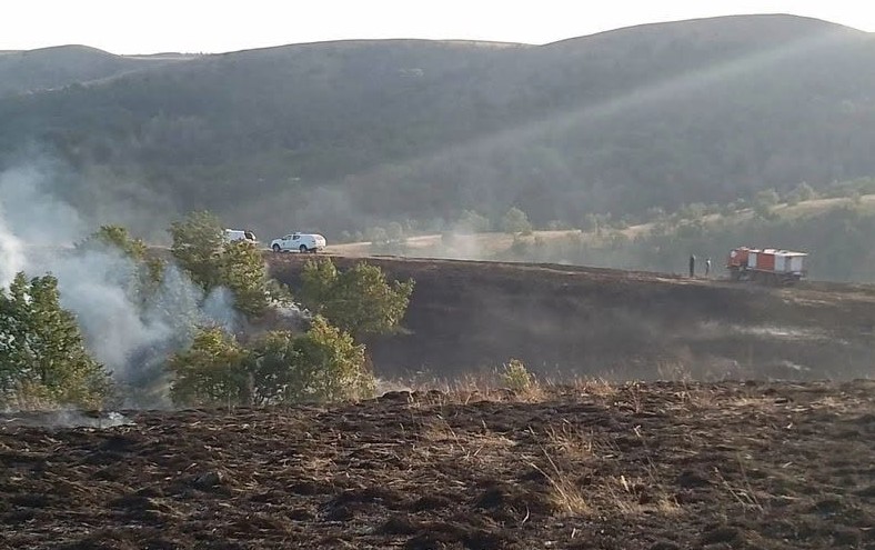 Požar koji je izbio u selu Repince nadomak Vladičinog Hana uspešno lokalizovan