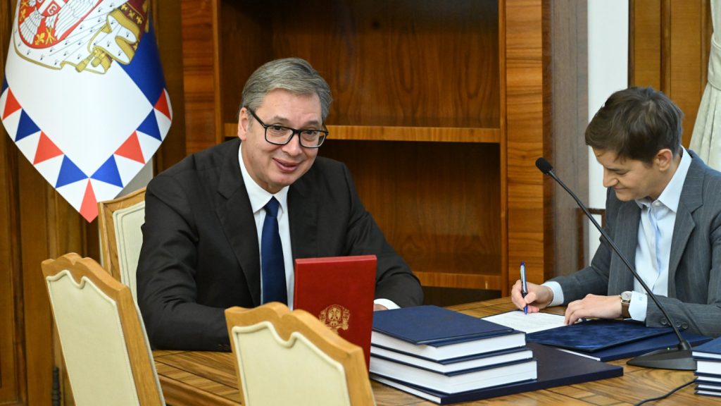 Aleksandar Vučić predao dužnost predsednika Republike Ani Brnabić