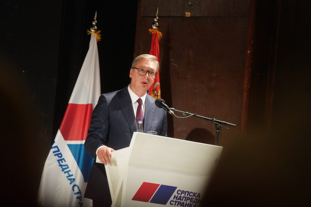 Glavni odbor SNS-a doneo odluku da Vučić bude nosilac liste i kandidat za predsednika Vlade