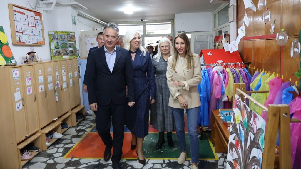 Vranje: Ministarka rudarstva i energetike u tehničkom mandatu Dubravka Đedović Handanović obišla vrtić ,,Naše dete“
